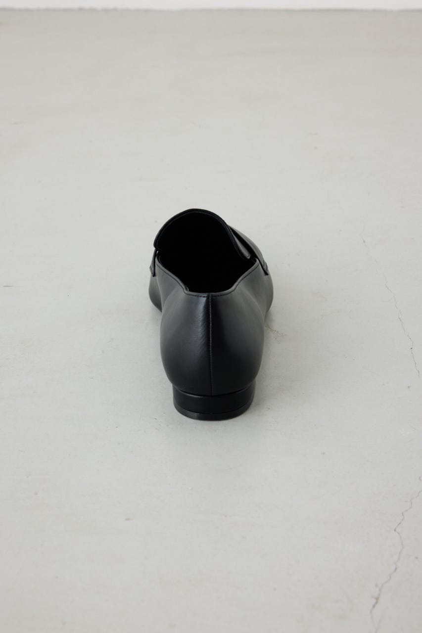 ポインテッドトゥローファー BLK S