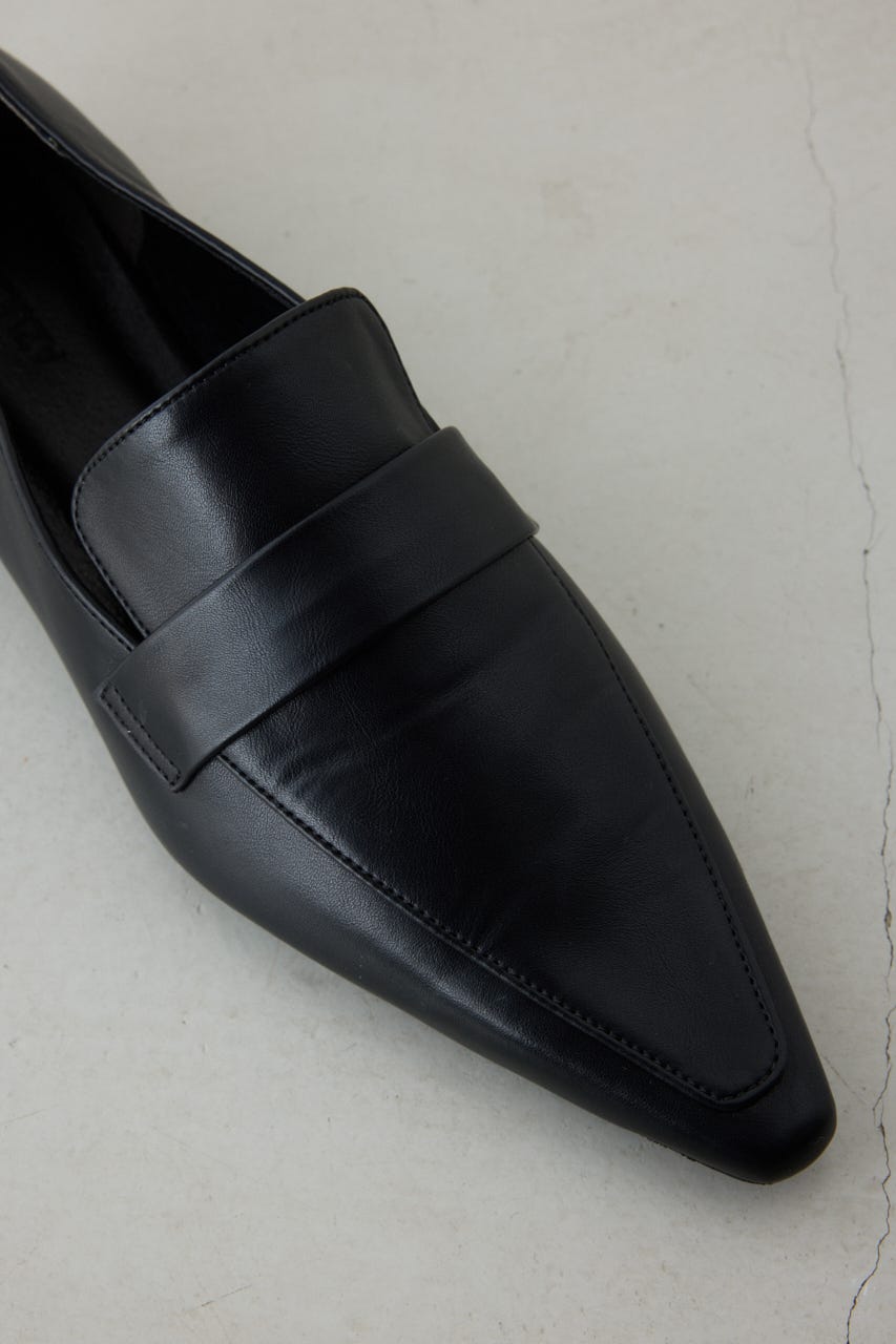 ポインテッドトゥローファー BLK S