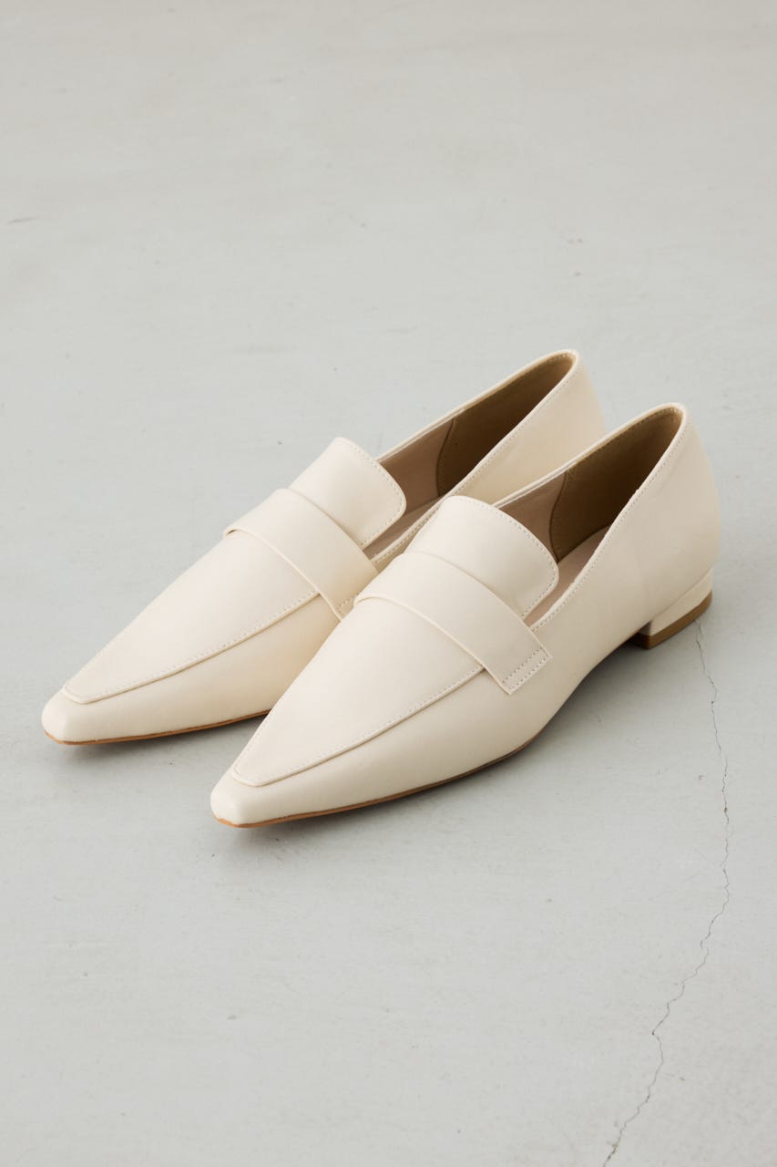 ポインテッドトゥローファー IVOY L