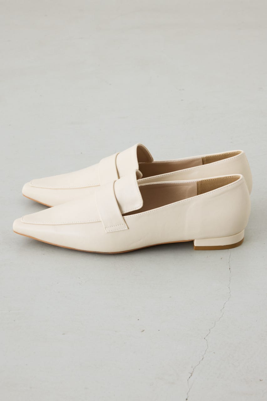 ポインテッドトゥローファー IVOY L