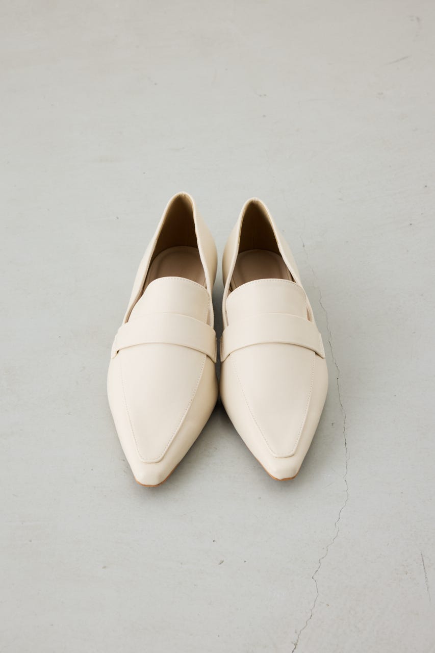 ポインテッドトゥローファー IVOY L