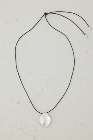 メタルプレートコードネックレス