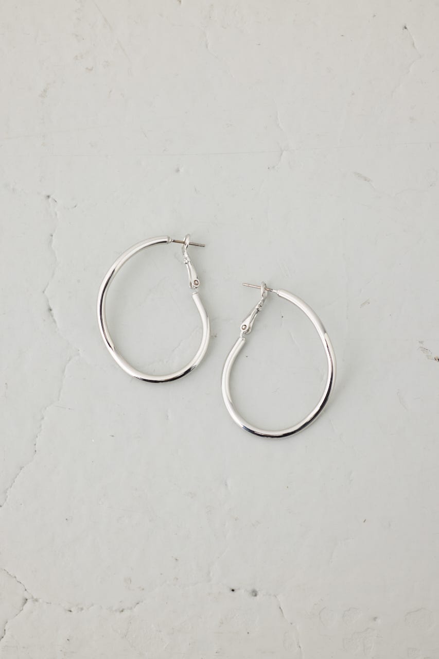 ニュアンスカーブビッグフープピアス SLV FREE