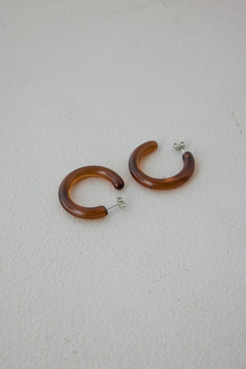 アクリルフープピアス BRN FREE