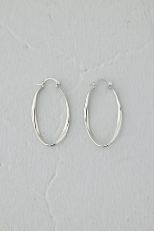 オーバルフープピアス