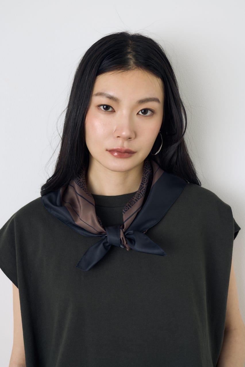 幾何柄スカーフ 柄BLK FREE