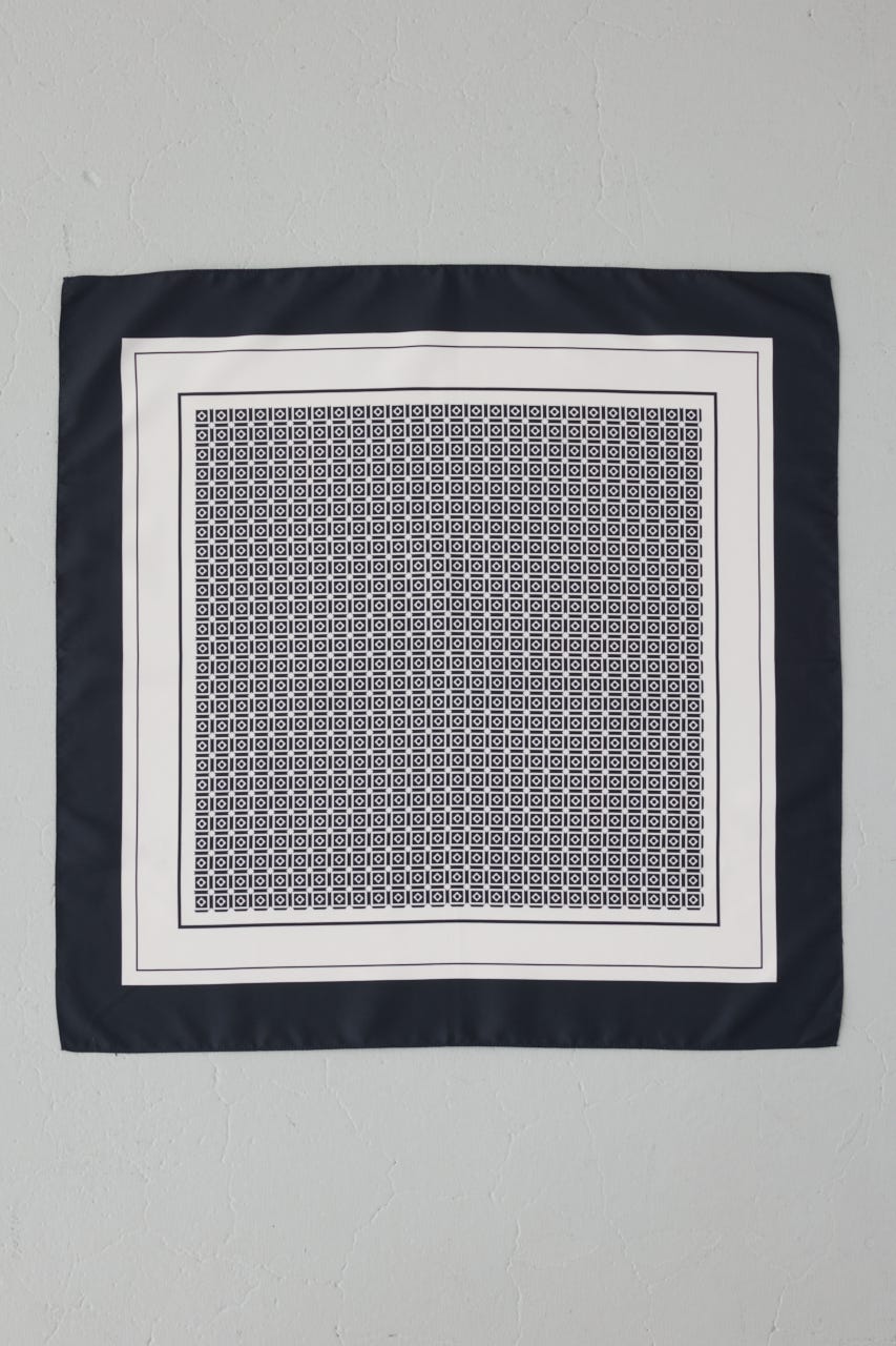 幾何柄スカーフ 柄WHT FREE