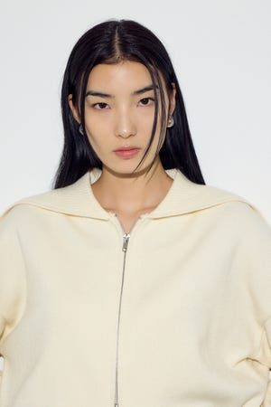 ダブルジップビッグカラーニット