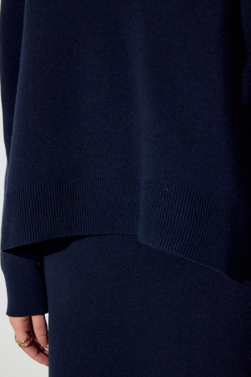 スウェットライクVネックニット NVY S