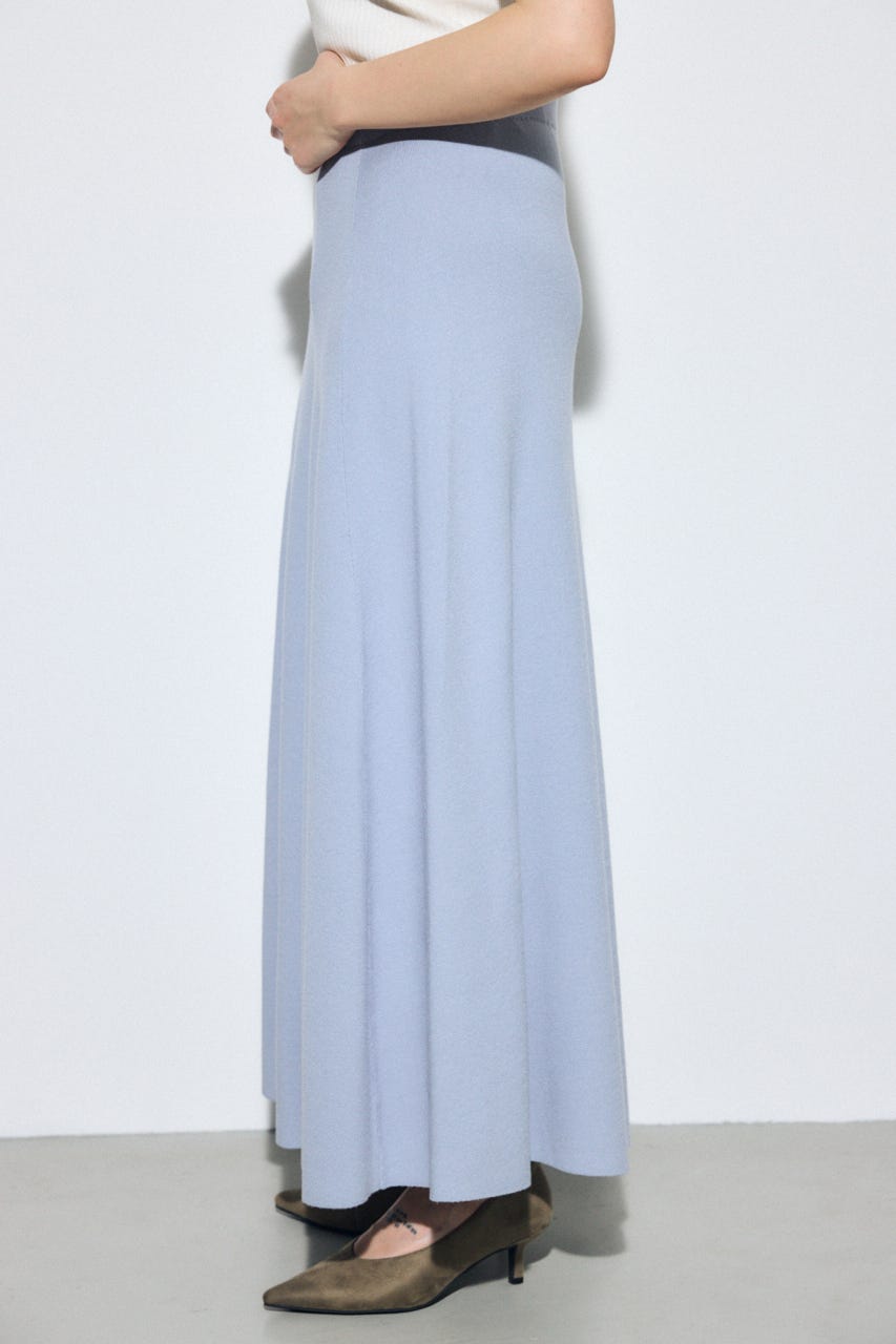 フレアニットロングスカート L/BLU FREE