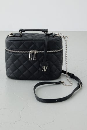 チャームセットバニティバッグ