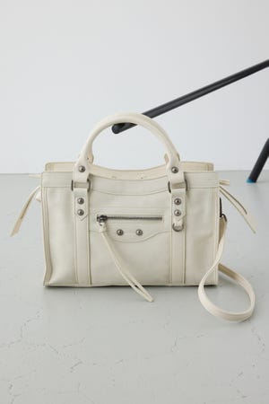 フェイクレザーハンドバッグ