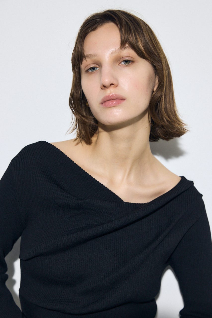 ドレープ長袖ニットトップス BLK FREE