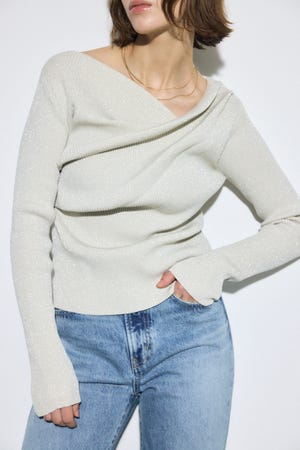 ドレープ長袖ニットトップス