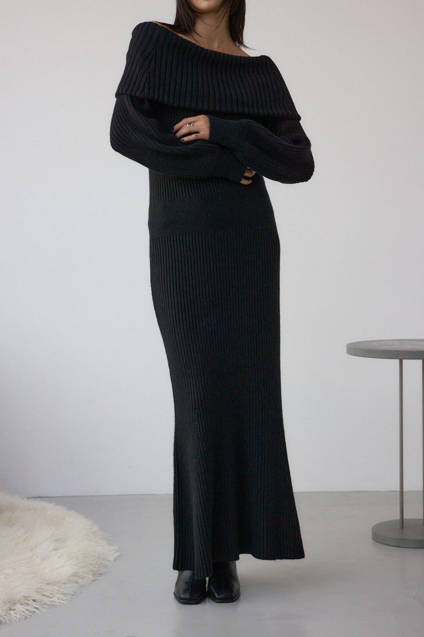 オフショルロングニットワンピース BLK M