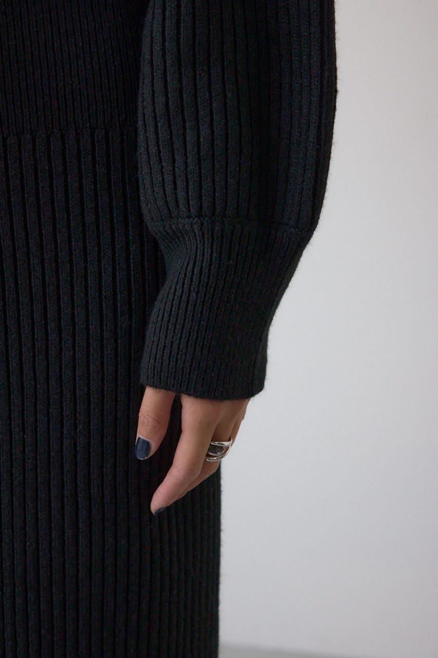オフショルロングニットワンピース BLK M