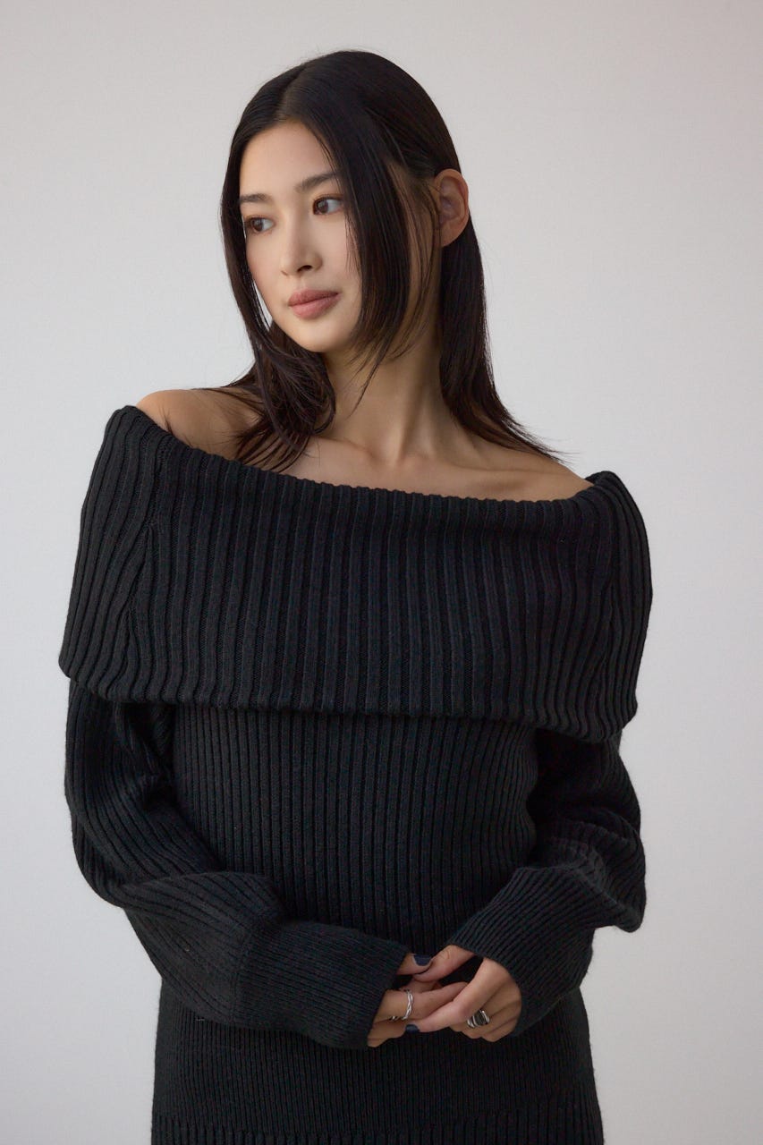 オフショルロングニットワンピース BLK M