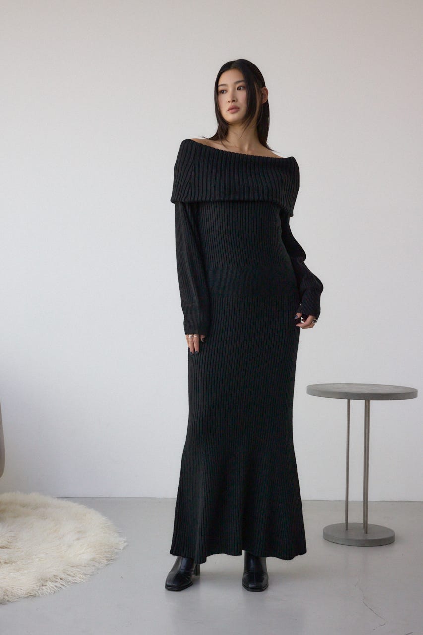 オフショルロングニットワンピース BLK M