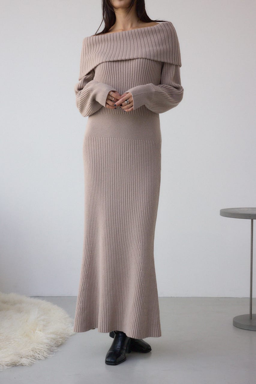 オフショルロングニットワンピース GREIGE S