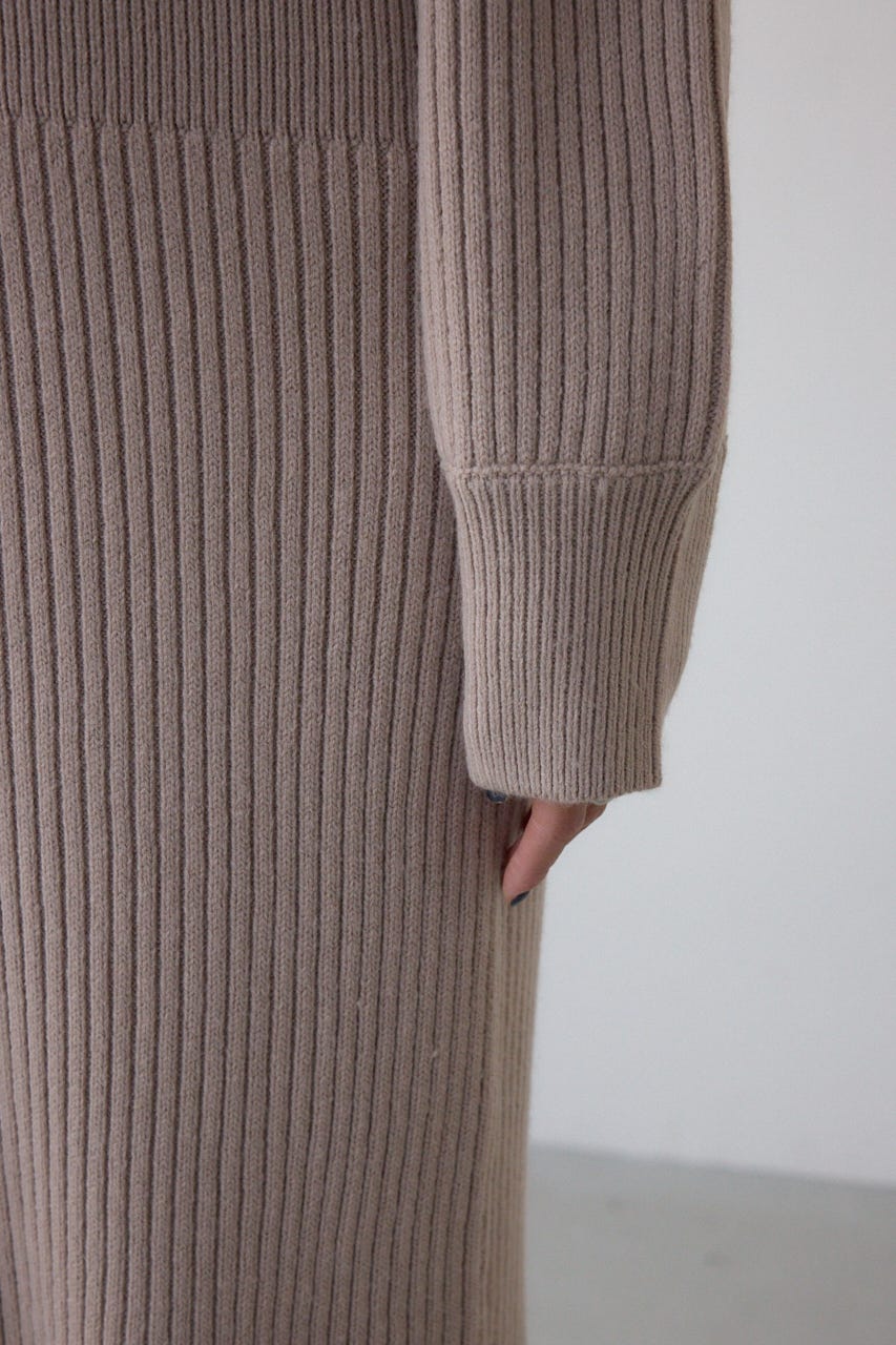オフショルロングニットワンピース GREIGE S