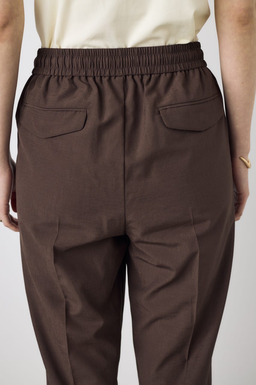 COMFORA AIRピンタックテーパードパンツ BRN S