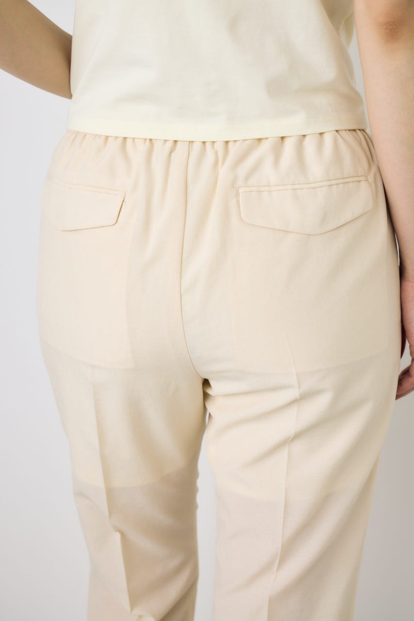 COMFORA AIRピンタックテーパードパンツ IVOY S