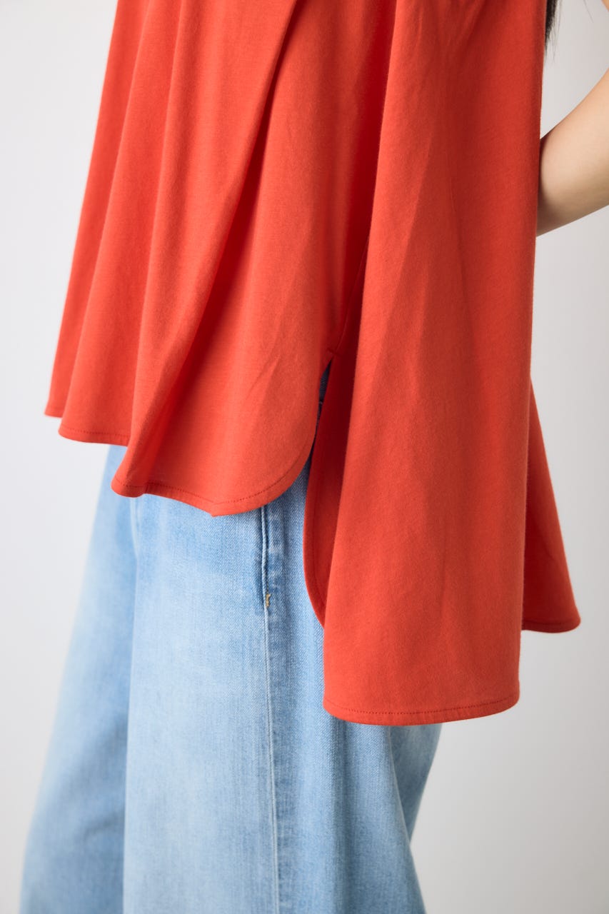 リュクスフローノースリフレアカットトップス RED M