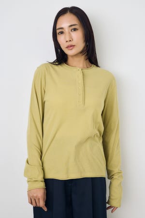 ドライタッチ ヘンリーネックトップス