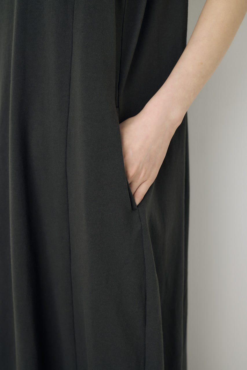 【GOLDEN PRICE 5/1(金)8:59までの特別価格】オーバルカットワンピース L/BLK S