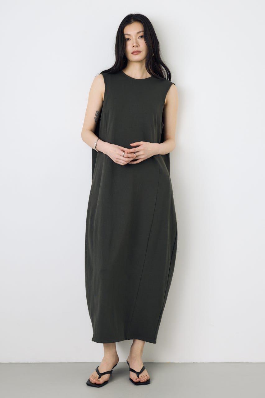 【GOLDEN PRICE 5/1(金)8:59までの特別価格】オーバルカットワンピース L/BLK S