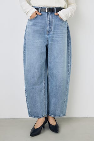 AZUL DENIM ワイドカーブデニム