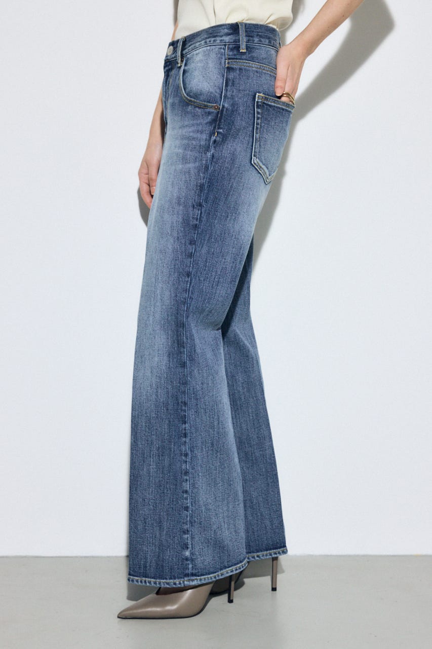 AZUL DENIM センタープレスフレアデニム BLU 25inch