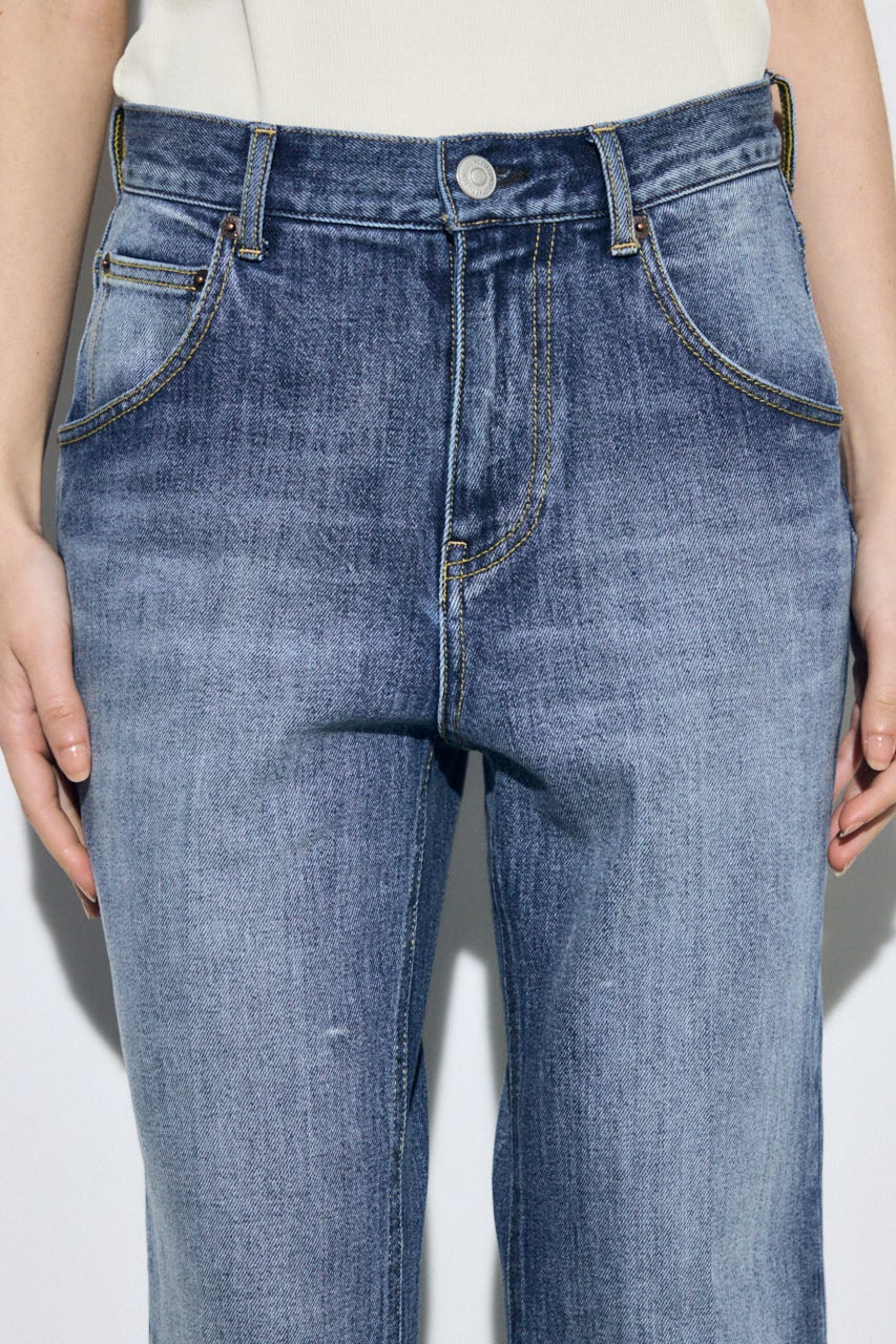 AZUL DENIM センタープレスフレアデニム BLU 25inch