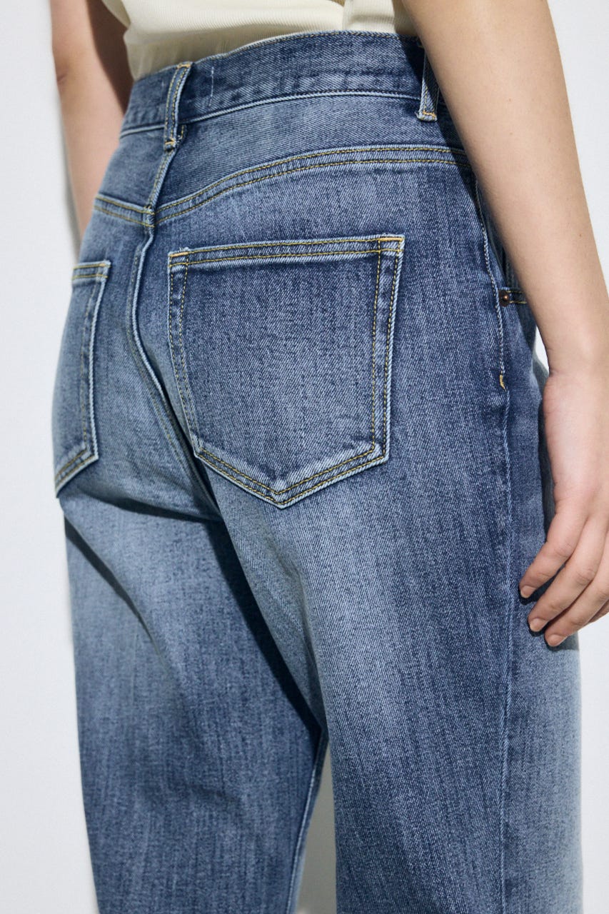 AZUL DENIM センタープレスフレアデニム ロング丈 BLU 27inch