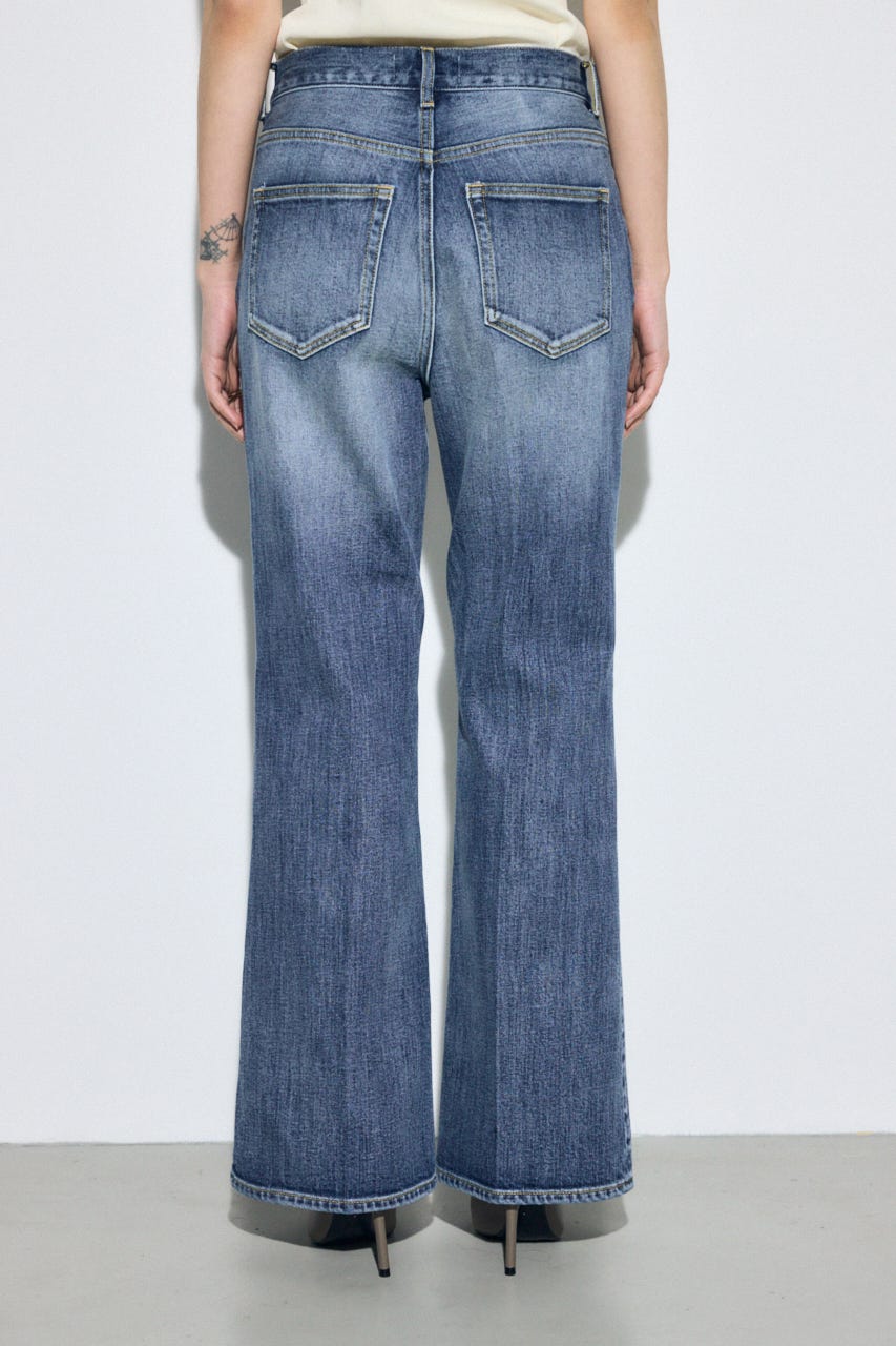 AZUL DENIM センタープレスフレアデニム ロング丈 BLU 27inch