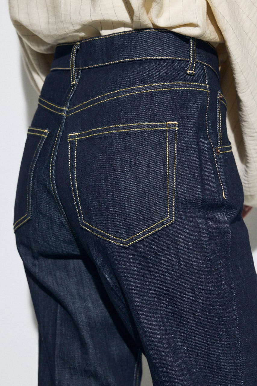 AZUL DENIM センタープレスフレアデニム ショート丈 One Wash 25inch