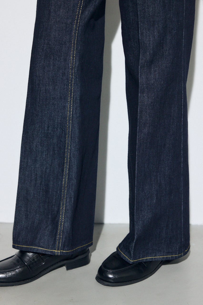 AZUL DENIM センタープレスフレアデニム ショート丈 One Wash 25inch
