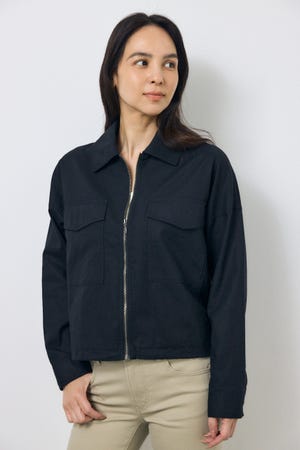 ソフトリネンステンカラーショートブルゾン