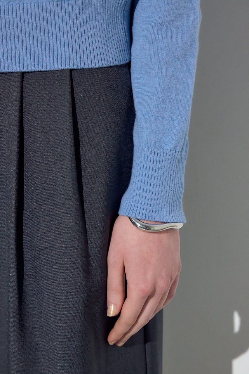 カシミヤミックスクルーネックニット L/BLU S