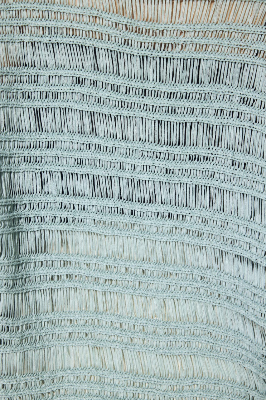 テープヤーンドルマンニットトップス L/BLU FREE