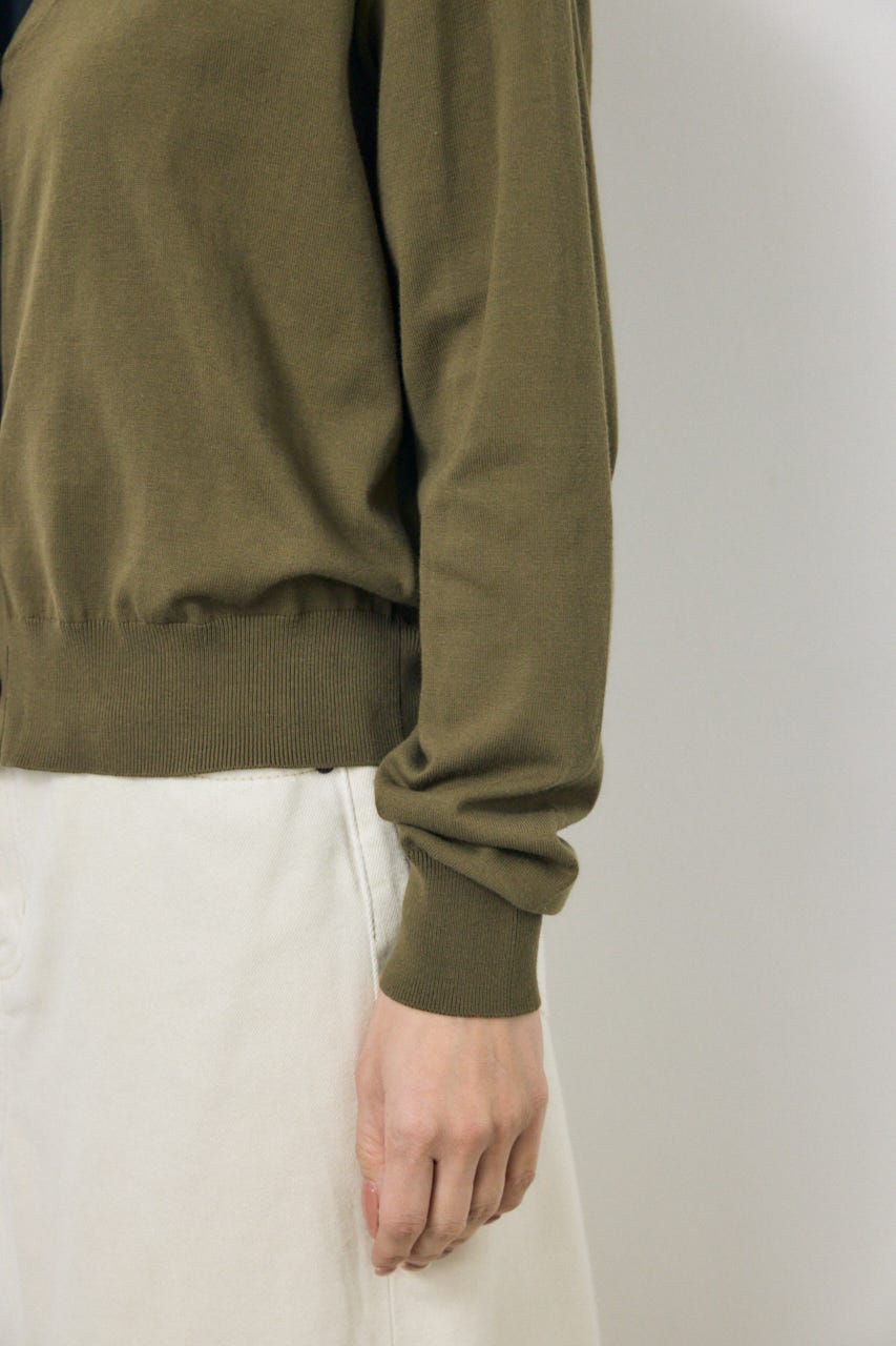 Vネックベーシックニットカーディガン KHA FREE