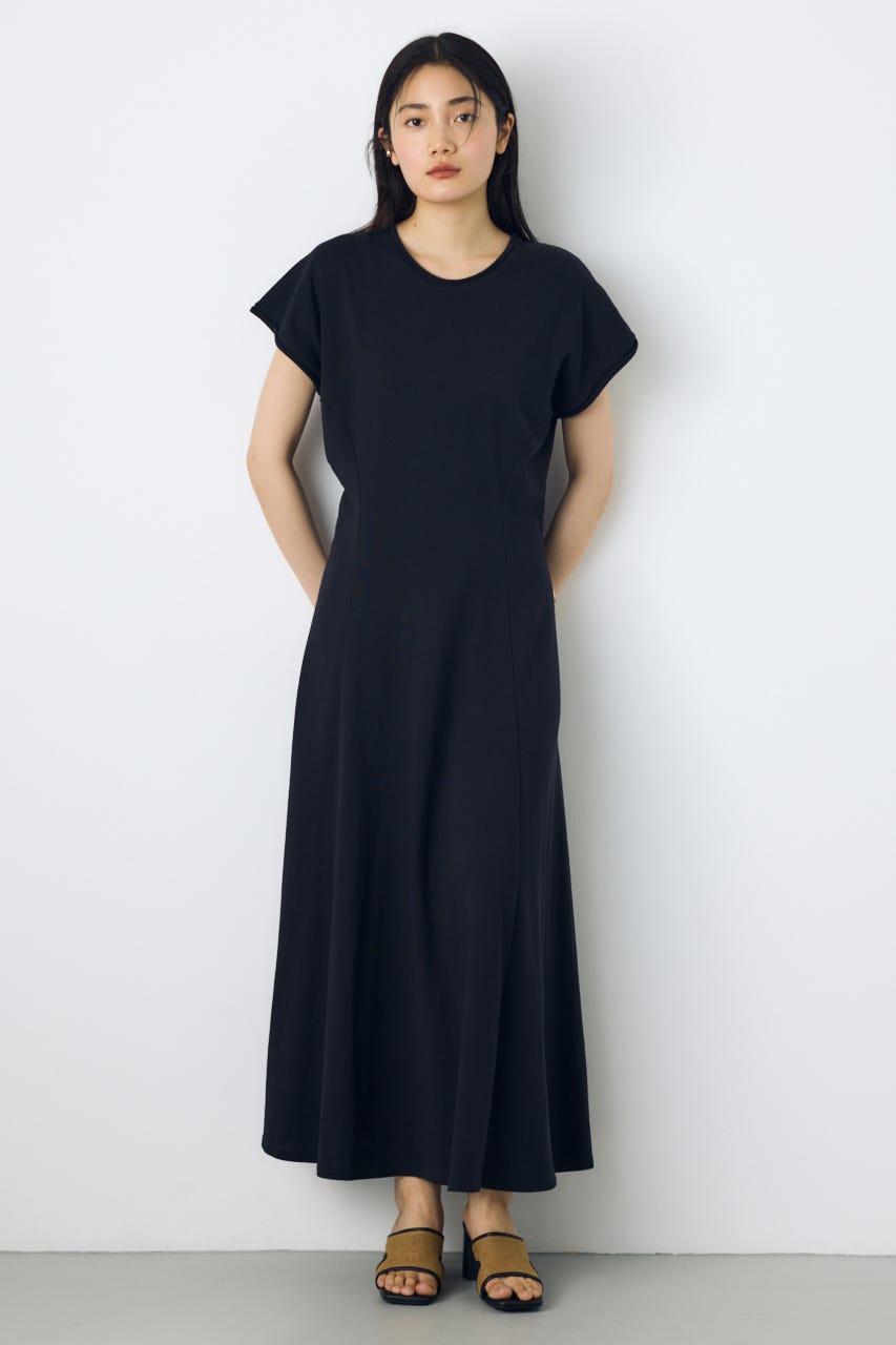 フィットフレアカットワンピース BLK M