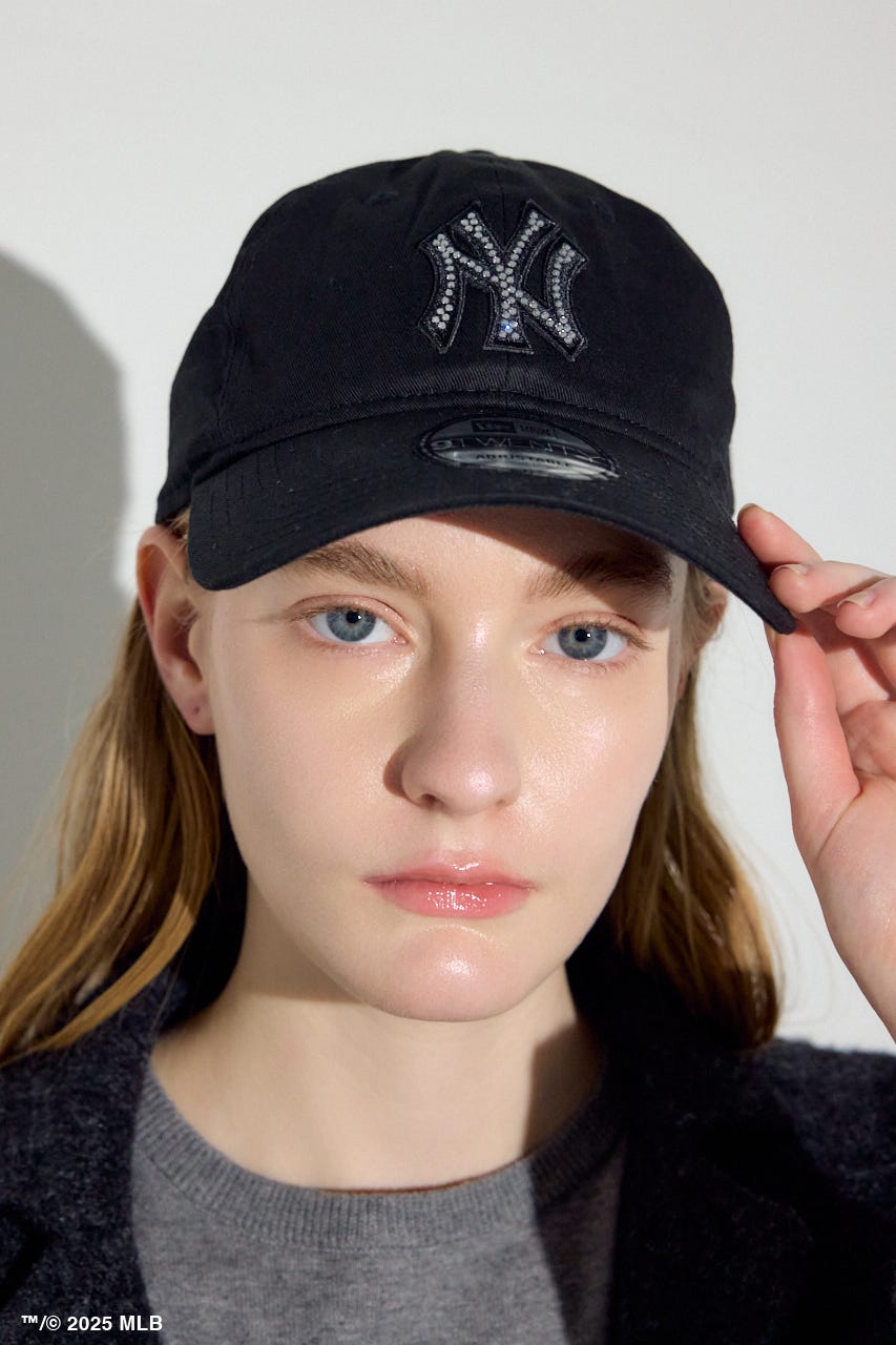 【NEW ERA×AZUL MLB】ストーンロゴキャップ BLK FREE