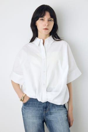 フロントタック半袖ドルマンブラウス