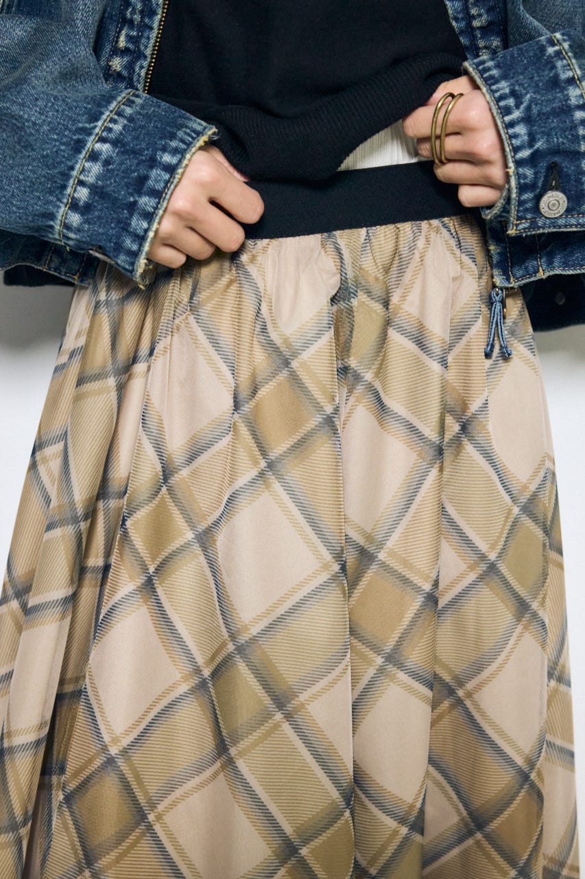 シアーチェックハンカチーフヘムスカート 柄BEG FREE