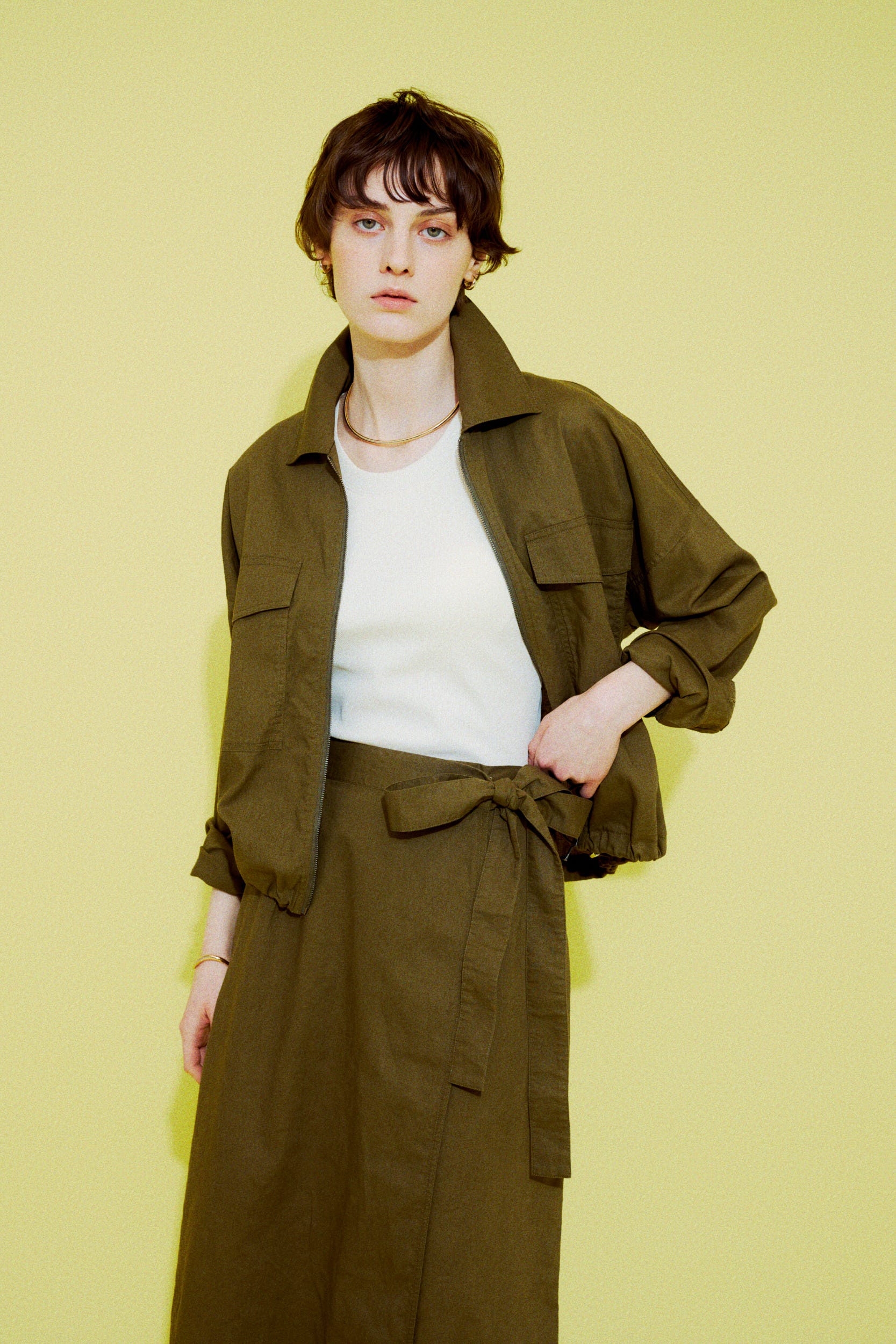 カップ付きノースリーブトップス O/WHT S