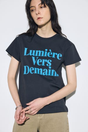 【SS先行アイテム】メッセージロゴ半袖Tシャツ