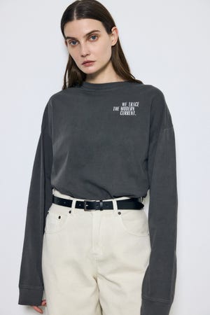 ワンポイントロゴロングTシャツ