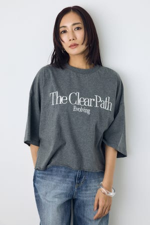 刺繍ロゴTシャツ