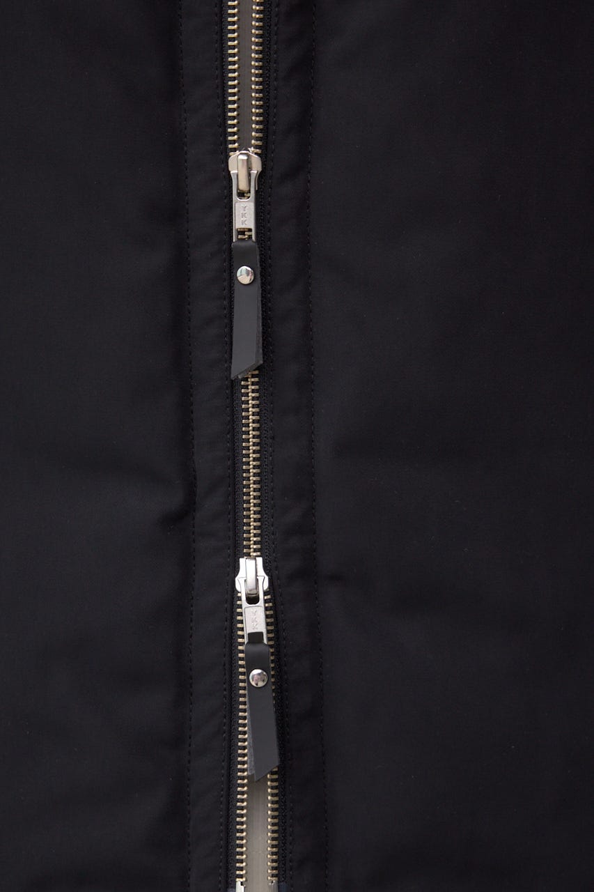 アーバンモナーク中綿ベスト BLK M